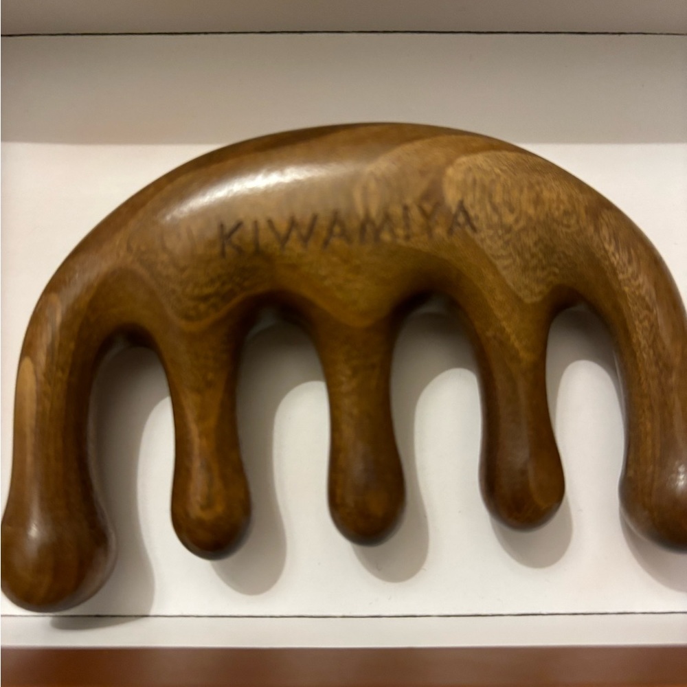Comb